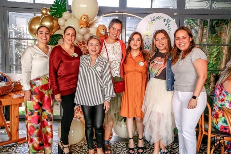 Mario Gordillo y Eblyn Zúñiga celebran la próxima llegada de Luis Ángel