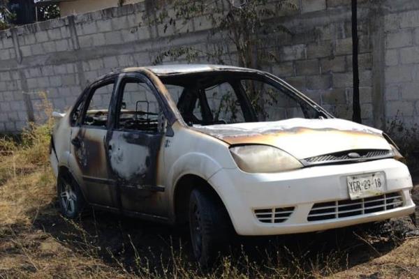 Quemaron basura pero se extendió el fuego e incendió un automóvil en Tierra Blanca