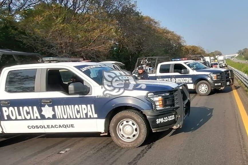 Familiares reclaman dos de los tres sujetos abatidos por Policías Estatales en Cosoleacaque