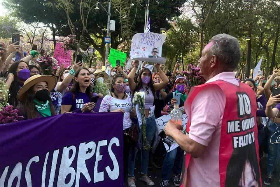 Los hombres también pueden apoyar el movimiento feminista