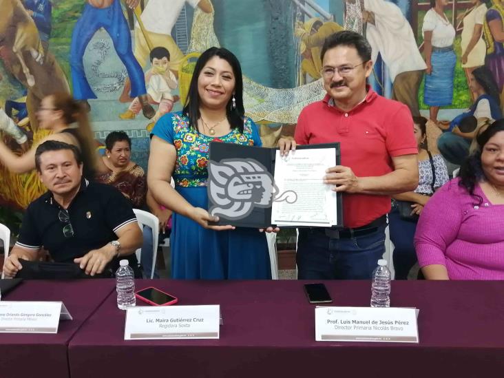 En Jornada de Regularización benefician con terrenos a 14 escuelas de Coatzacoalcos (+Video)