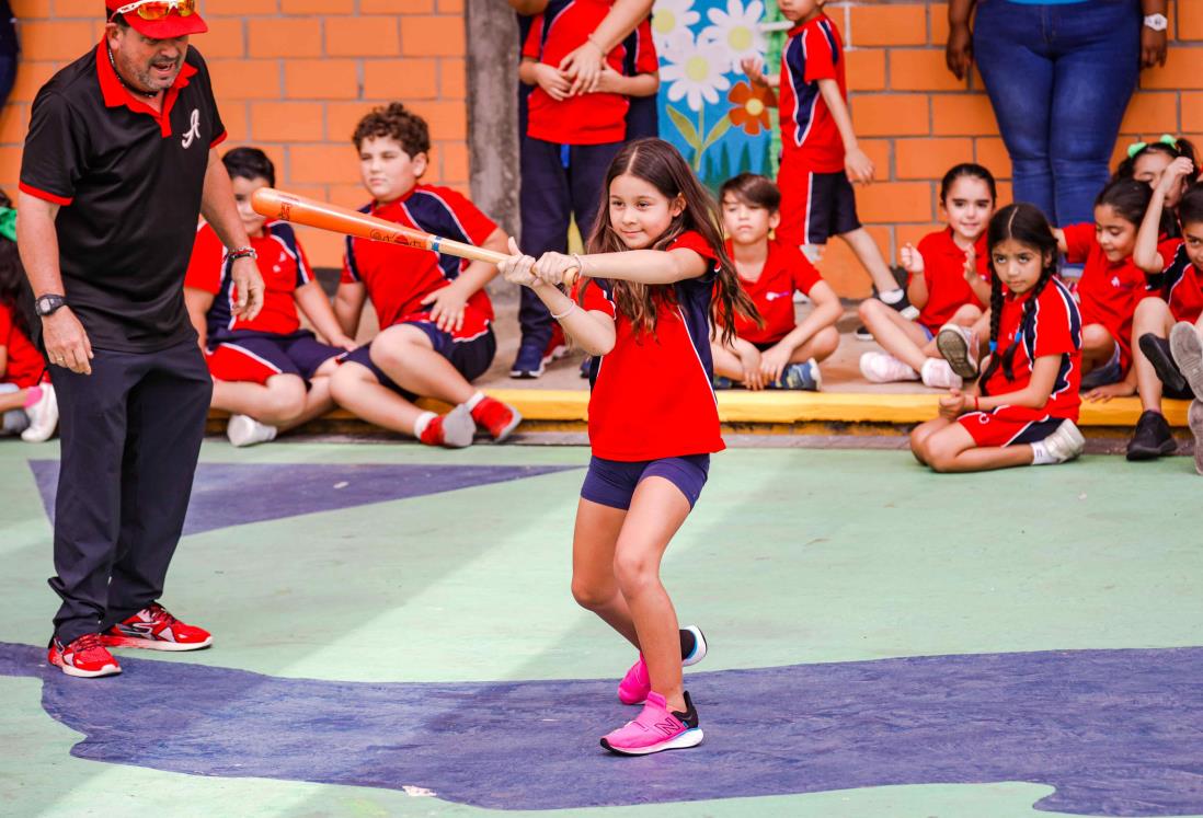 El Águila llega a más niños con programa Beisbol en tu escuela