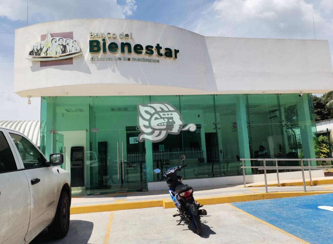 Banco Bienestar en Ixhuatlán está a prueba de funcionalidad