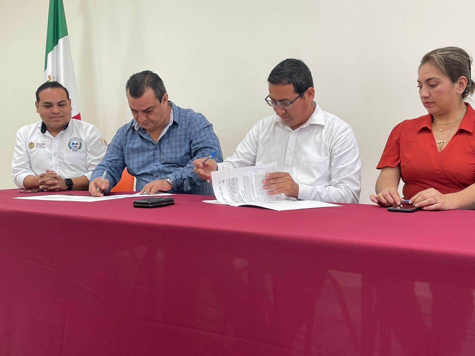 Hijos de cañeros recibirán 50% de inscripción del CNC