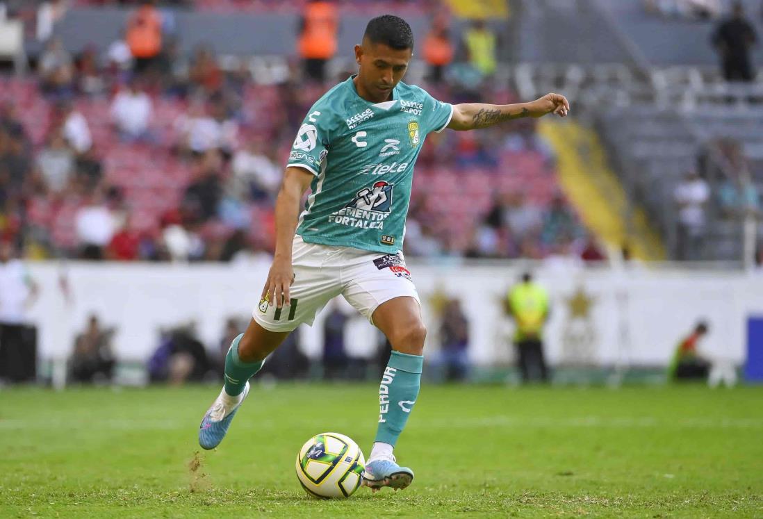 Aprovecha León única llegada clara y gana al Atlas