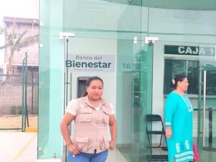 Inicia operaciones Banco del Bienestar en Carlos A. Carrillo