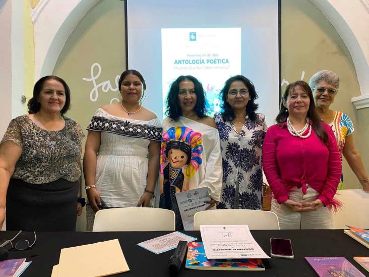 Presentan libro ‘Mujeres que no callan’