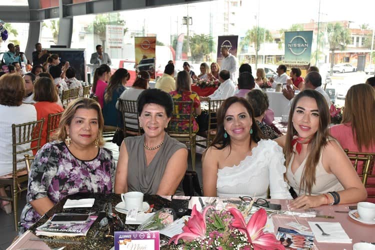 Canaco Servytur Veracruz organiza desayuno en honor a las mujeres empresarias