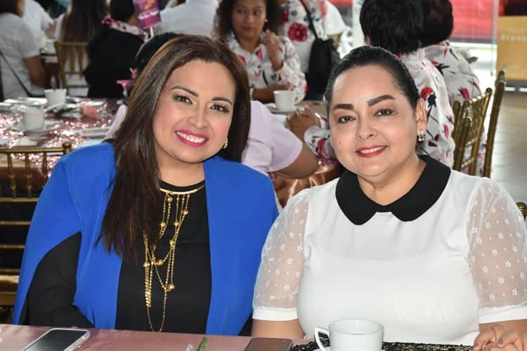 Canaco Servytur Veracruz organiza desayuno en honor a las mujeres empresarias