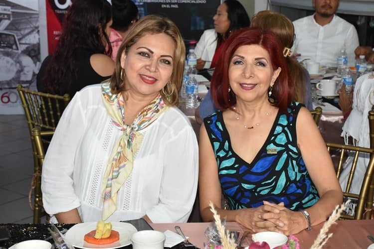 Canaco Servytur Veracruz organiza desayuno en honor a las mujeres empresarias