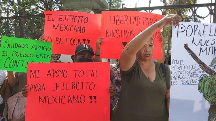 Se manifiestan en defensa de soldados encarcelados en Boca del Río y Veracruz (+Video)