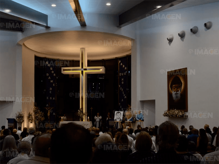 Dan último adiós al empresario Tony Chedraui Mafud, en iglesia de San Charbel