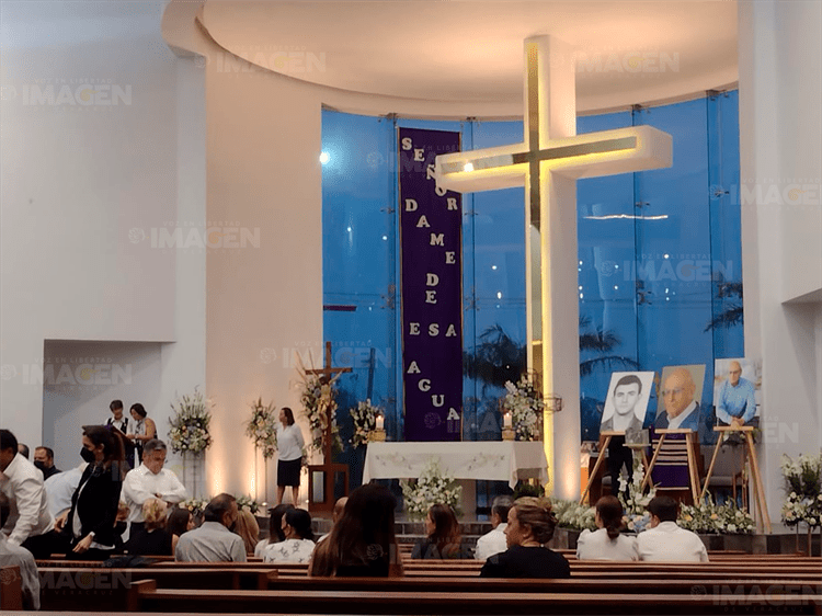 Dan último adiós al empresario Tony Chedraui Mafud, en iglesia de San Charbel