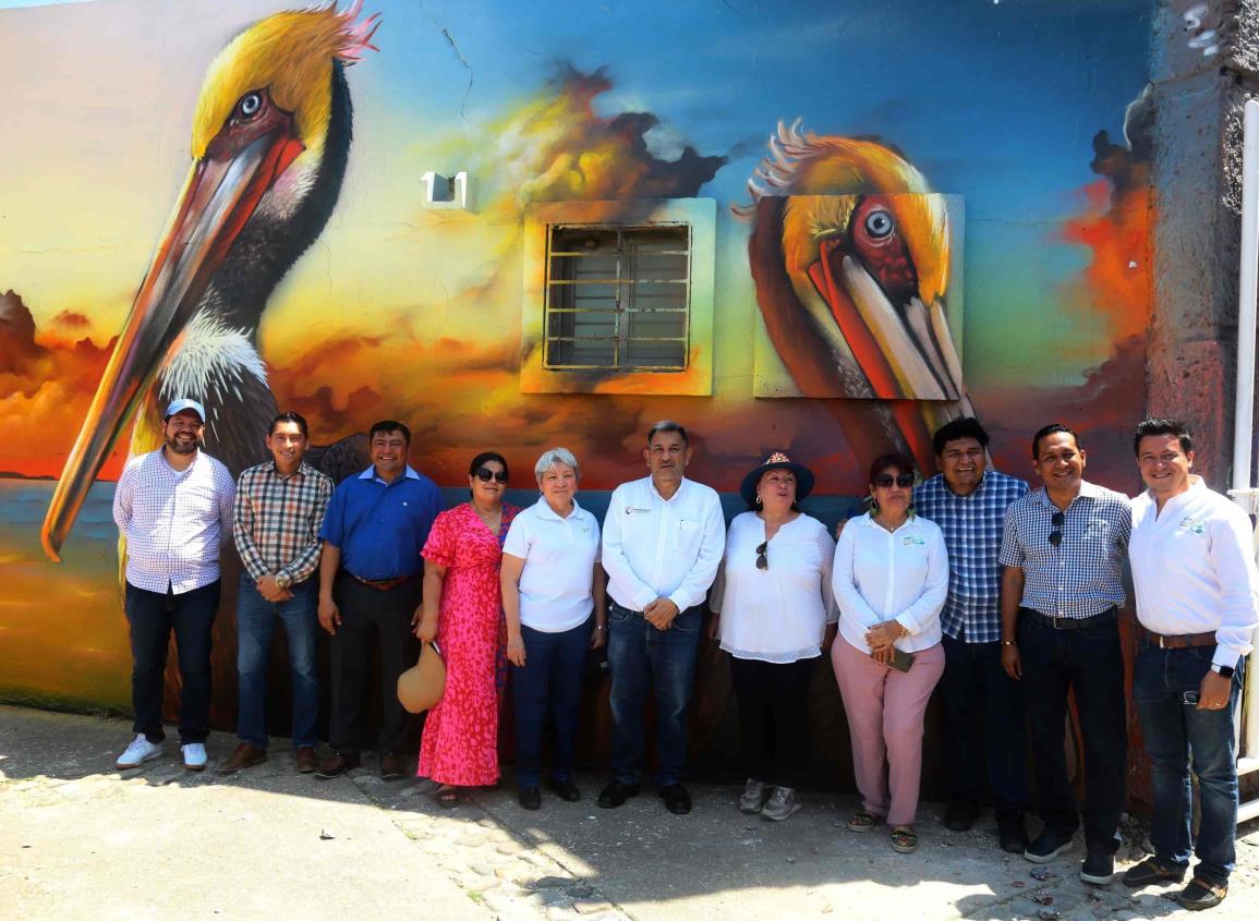 Recorre alcalde instalaciones de la Expo Feria Coatza 2023