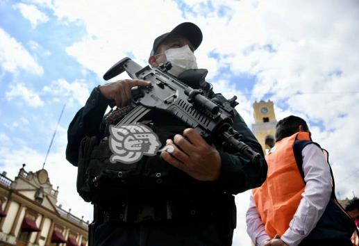 Policía de Veracruz actúa con abusos contra las mujeres: Remufever