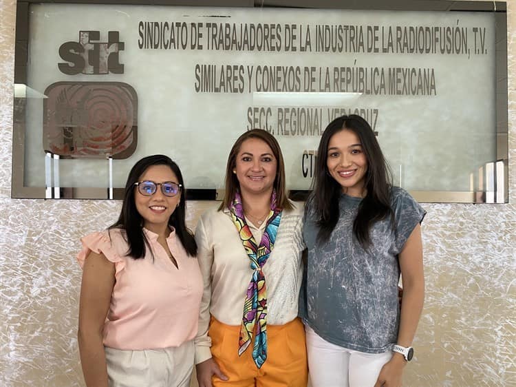 Realizan en STIRTT Veracruz ponencia de mujeres sobresalientes