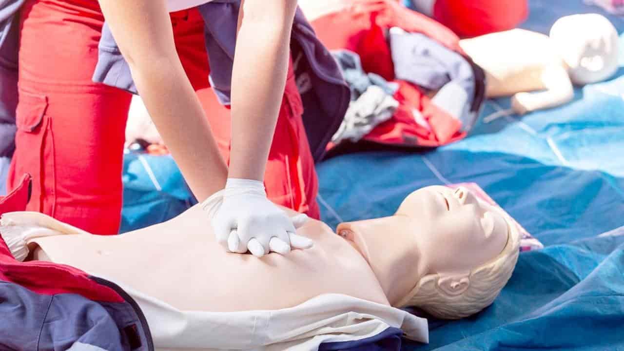 Ofrecen curso gratuito en WTC de Veracruz de reanimación cardiopulmonar