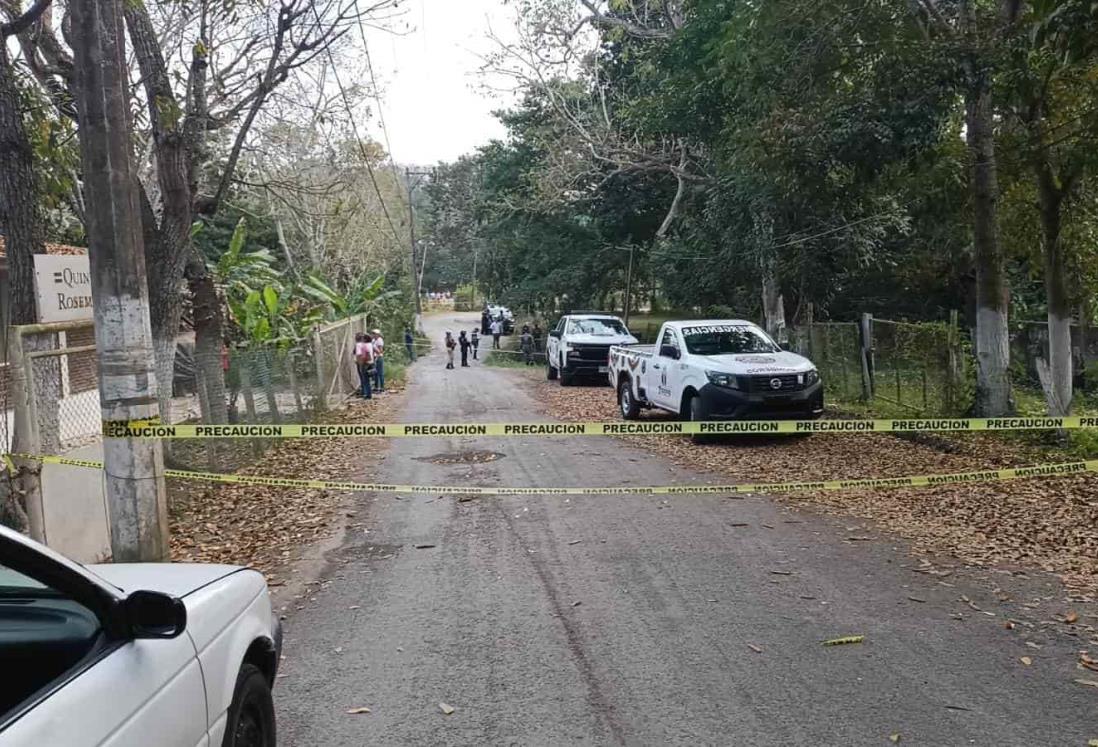 Lo encuentran muerto en un canal de aguas negras, en Tuxpan