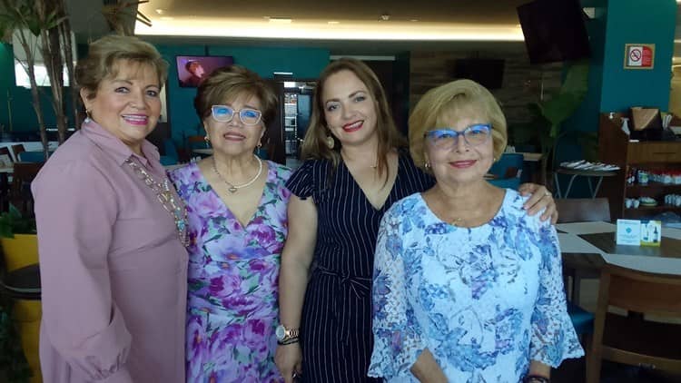 El Grupo de Amigas Luminosas celebraron el Día de la Mujer