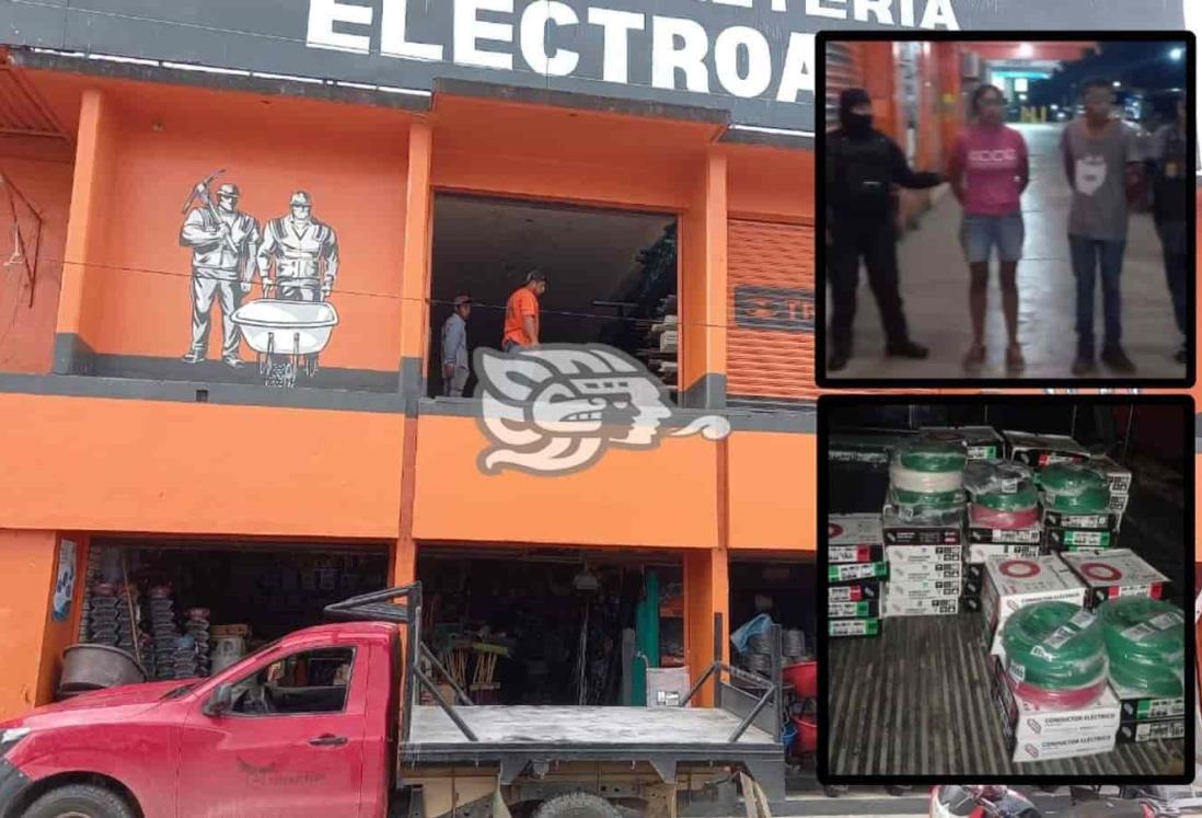 Detienen a sujetos robo a ferretería en el sur de Veracruz