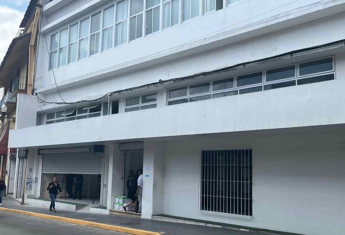 Invirtieron millonada en oficinas de SESVER en Xalapa y no tienen agua en baños