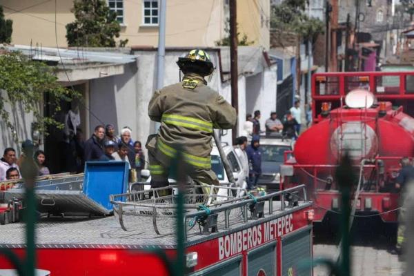 Explota taller de pirotecnia en Metepec; hay un muerto