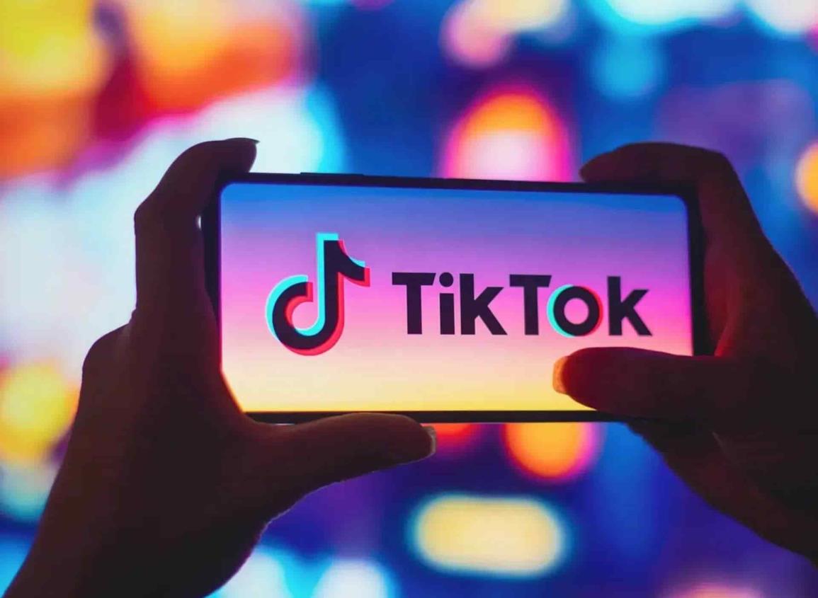 ¡No más TikTok!; Reino Unido lo prohíbe en dispositivos oficiales