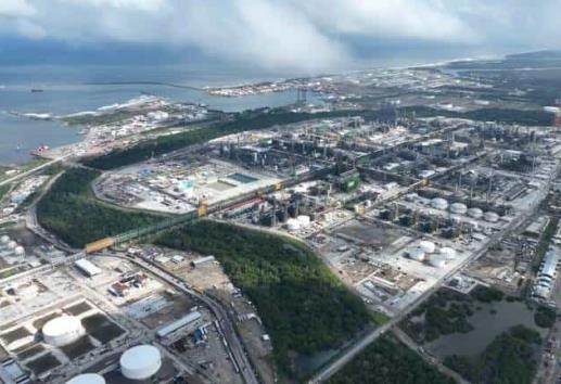 Dos Bocas iniciará producción de gasolinas en julio: presidente (+Video)