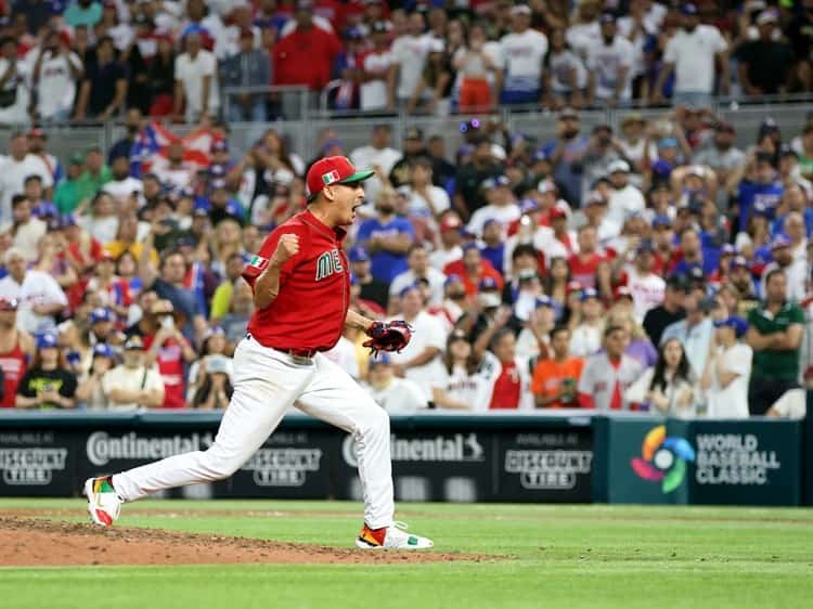 México da la vuelta a Puerto Rico y avanza a semifinales del Clásico