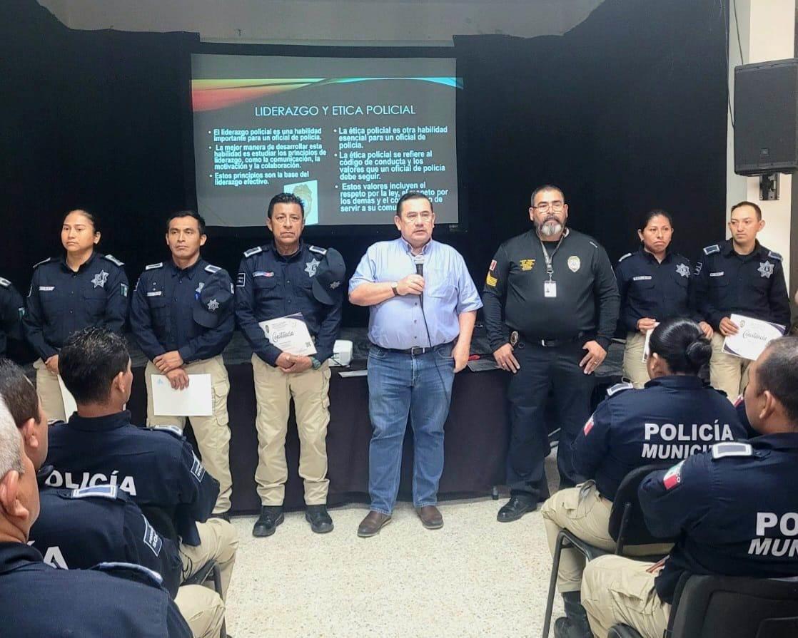 Policía Municipal recibe curso de ‘Ética y Liderazgo’