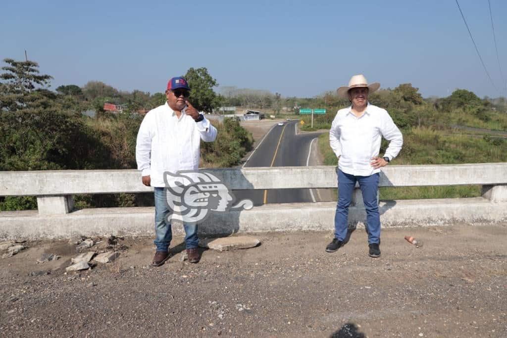 Supervisa gobernador rehabilitación del libramiento de Acayucan