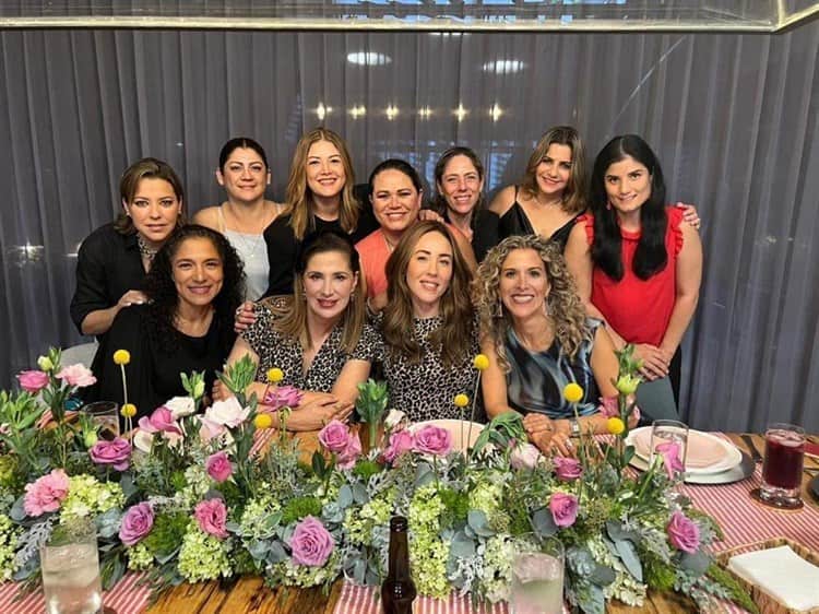 Loren Fernández y Marité Rodríguez celebraron sus cumpleaños