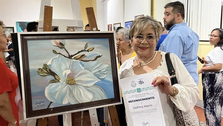 Damas artistas exponen ‘La mano de la mujer en el arte’
