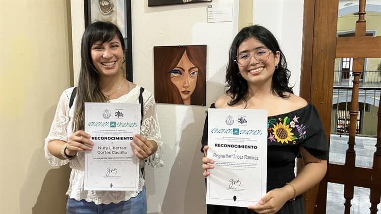 Damas artistas exponen ‘La mano de la mujer en el arte’