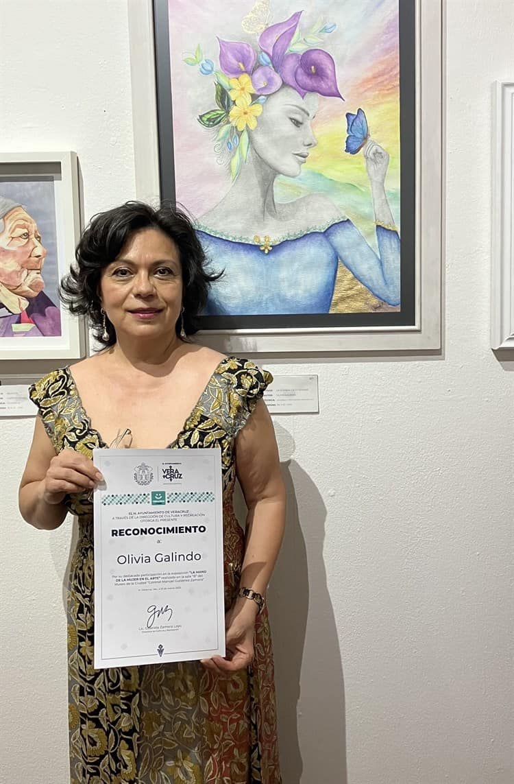 Damas artistas exponen ‘La mano de la mujer en el arte’