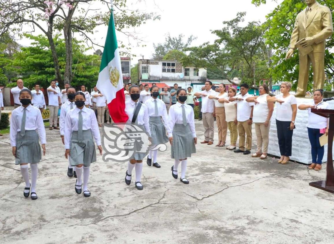 Con acto cívico conmemoran 85 aniversario de la Expropiación Petrolera