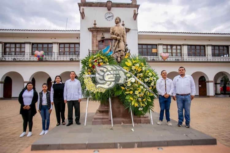 Conmemoran aniversario luctuoso del General Miguel Alemán González