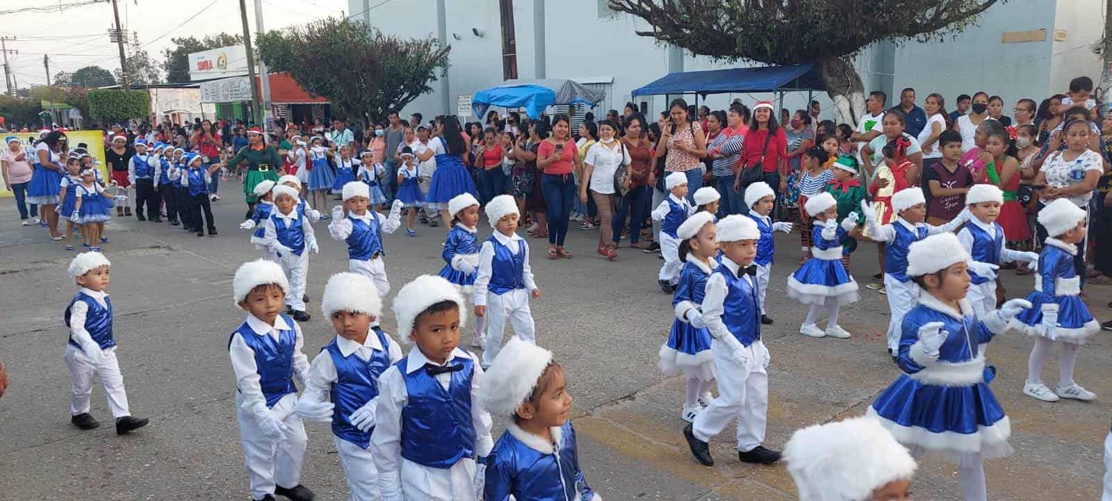 Alistan desfile de la Primavera en Jáltipan