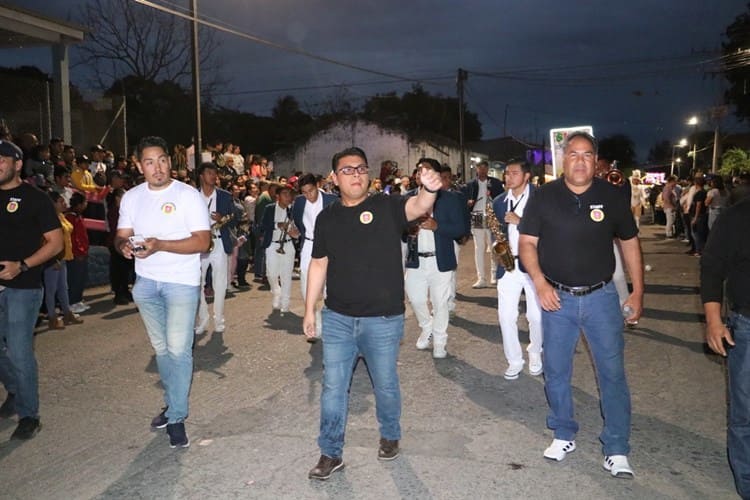 Realizan segundo desfile del Carnaval de Zempoala 2023