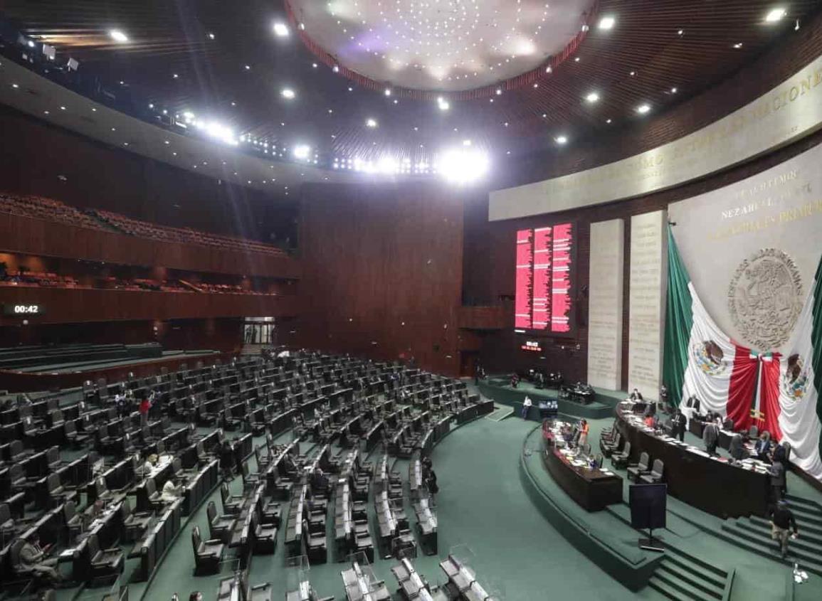 Tras un infarto, muere trabajador de limpieza en la Cámara de Diputados