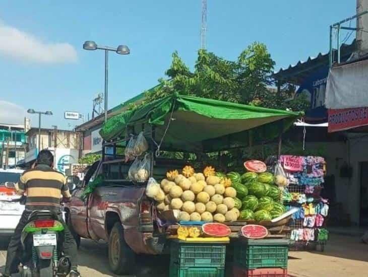 Comerciante sayuleño invade sitio de taxis