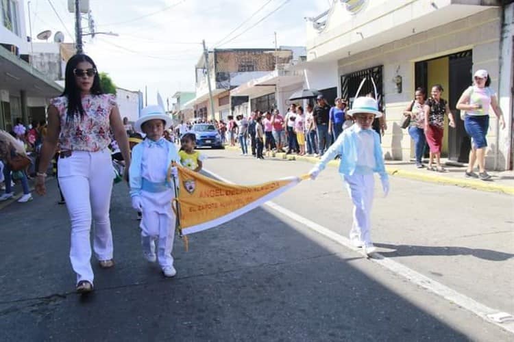 Desfile de La Primavera en Alvarado