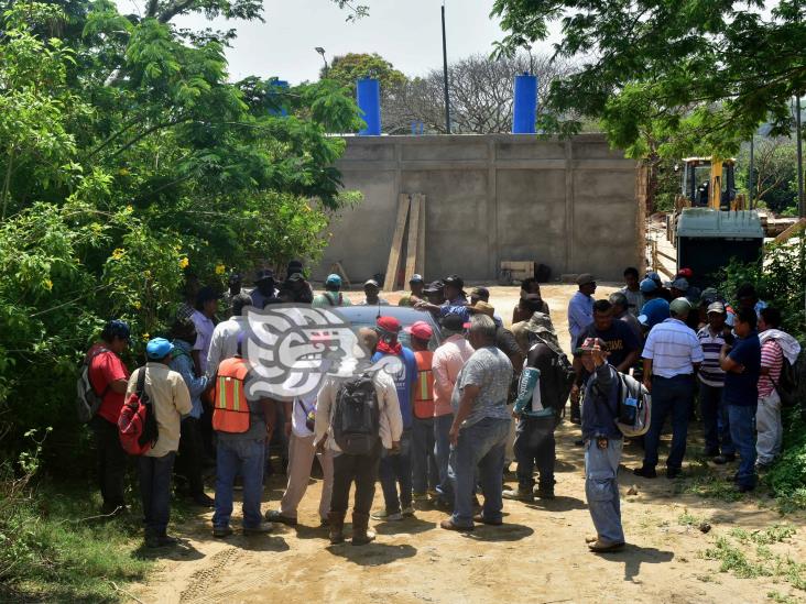 ¡Liberan circulación! trabajadores del Panteón Forense logran acuerdos de pagos (+Video)