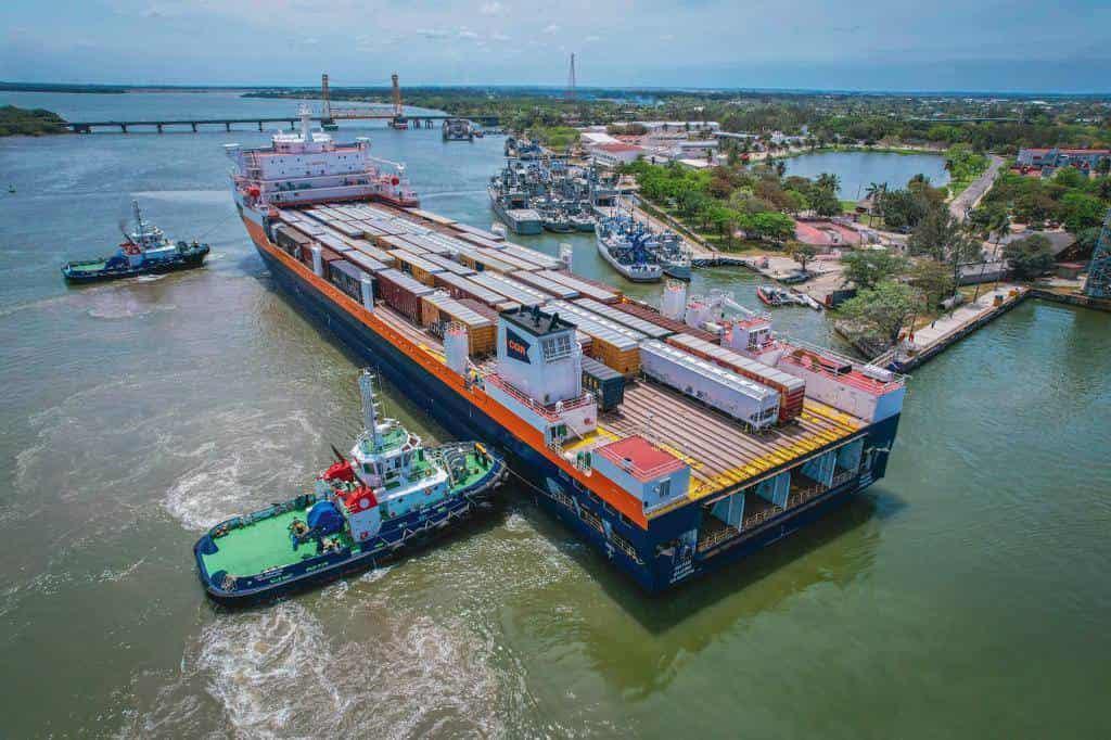 ¡Apuntalan el progreso! Ferrobuques ‘Mayan’ y ‘Cherokee’, dos gigantes listos para el Interoceánico