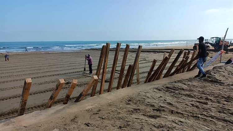 Alistan espacios familiares en playa de Coatza para Semana Santa