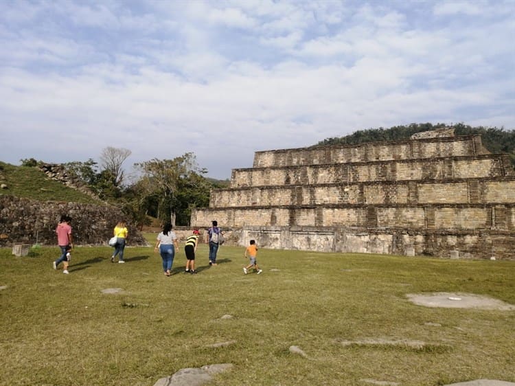 Cumbre Tajín abarrota hoteles de la región; más de mil 100 policías cuidan el festival