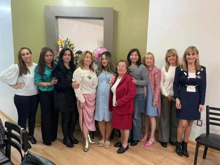 Marianne Piney disfruta hermoso baby shower