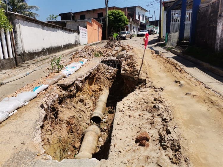 Automovilistas de Mundo Nuevo piden el retiro topes en carretera Mundo Nuevo