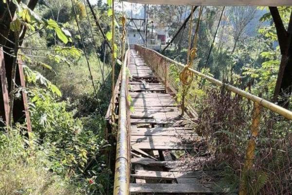 Hay diálogo con CFE para rehabilitar acceso a cascada de Texolo, afirman