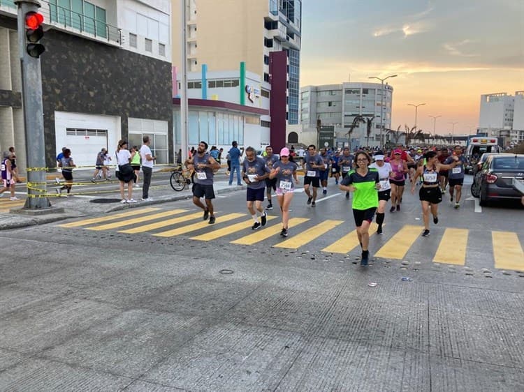 Más de 3 mil personas participaron en la Carrera Internacional del Golfo 10k en Veracruz(+Video)